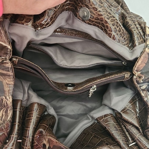 Womens Shoulder Bag Camouflage Brown Western Style Rhinestone Buckle OutdoorChic - Picture 3 of 7